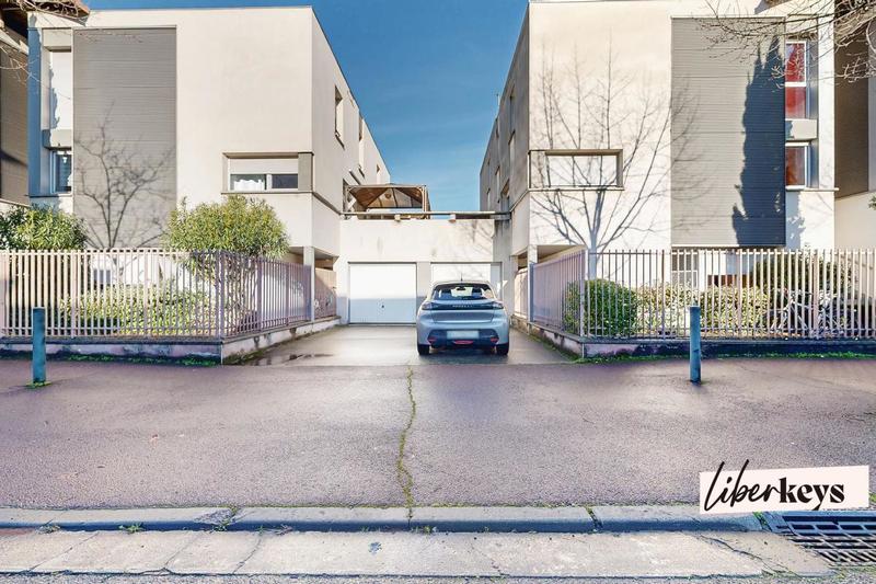 Duplex - 81 m² - 4 pièces