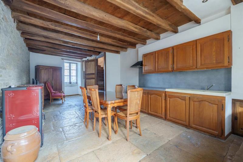 Maison - 141 m² - 6 pièces