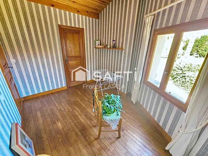 Maison - 92 m² - 4 pièces
