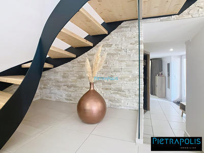 Maison - 125 m² - 5 pièces