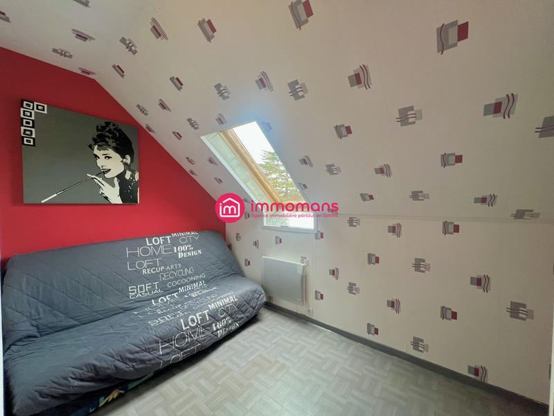 Maison - 90 m² - 5 pièces