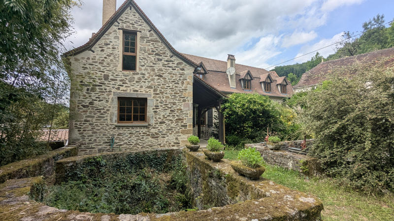 Maison - 162 m² - 6 pièces