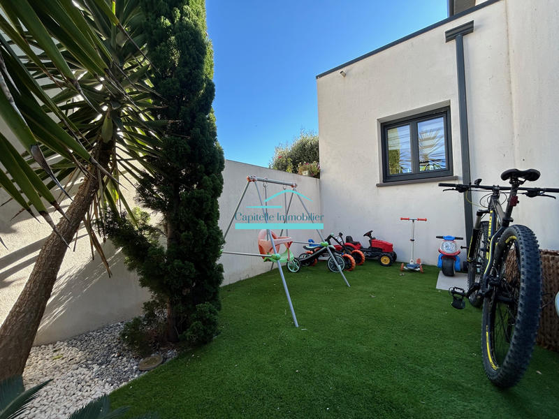 Maison - 102 m² - 4 pièces