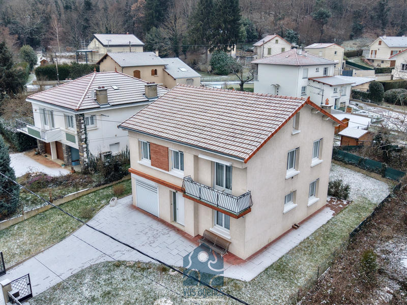 Maison - 145 m² - 6 pièces