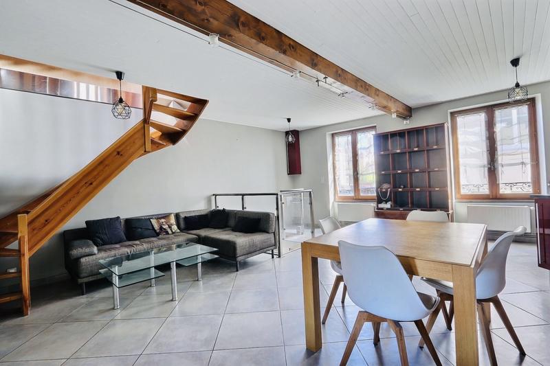 Maison ancienne - 100 m² - 5 pièces