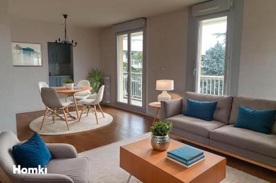 Appartement - 128 m² - 6 pièces