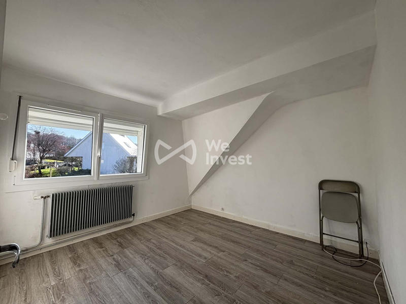 Maison - 138 m² - 5 pièces