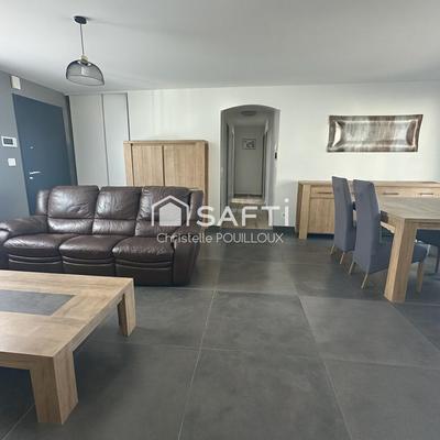 Maison - 81 m² - 4 pièces