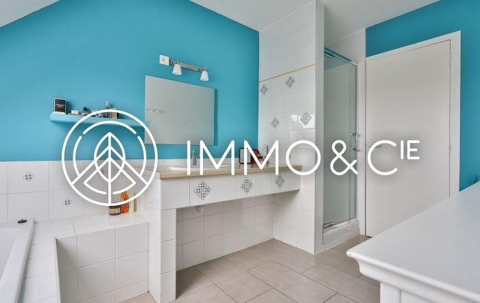 Maison - 187 m² - 6 pièces