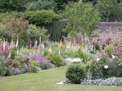 Manoir - 2 000 m² - 33 pièces