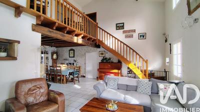 Maison - 170 m² - 9 pièces