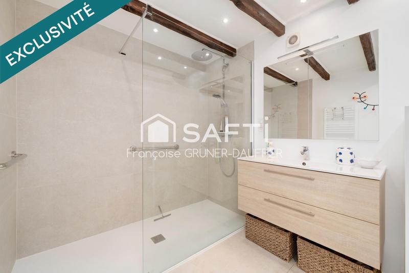 Maison de village - 224 m² - 8 pièces