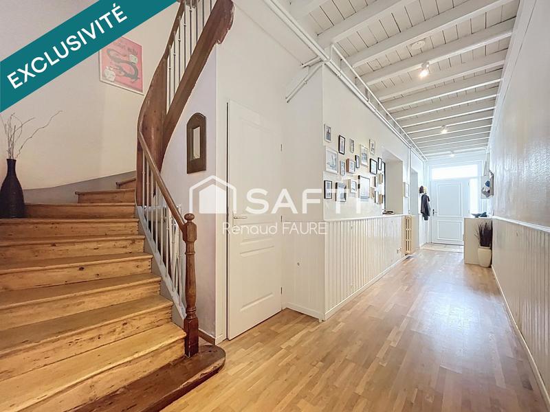 Maison - 185 m² - 6 pièces