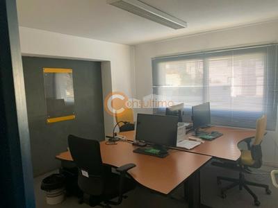 Bureau - 350 m²