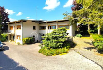 Maison d'architecte - 361 m² - 8 pièces