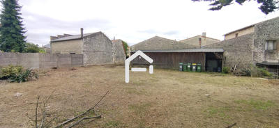 Immeuble - 150 m² - 17 pièces