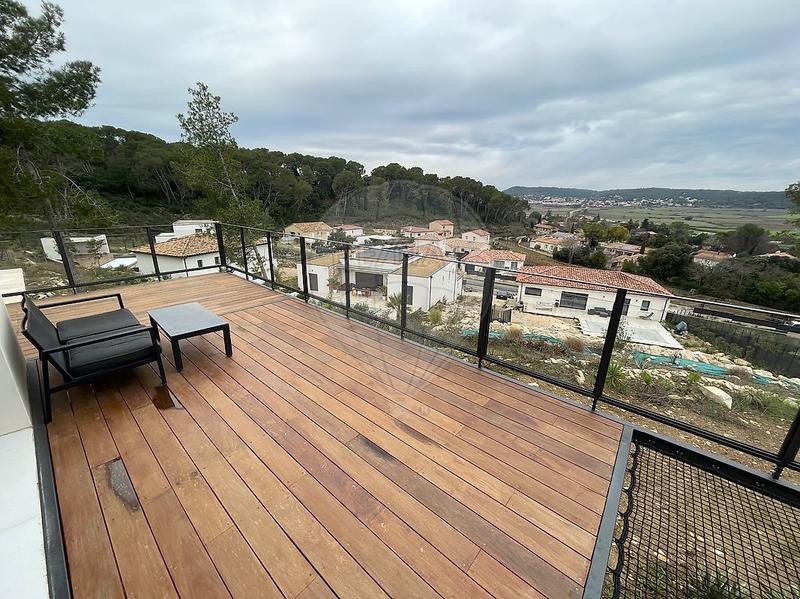 Maison - 108 m² - 6 pièces