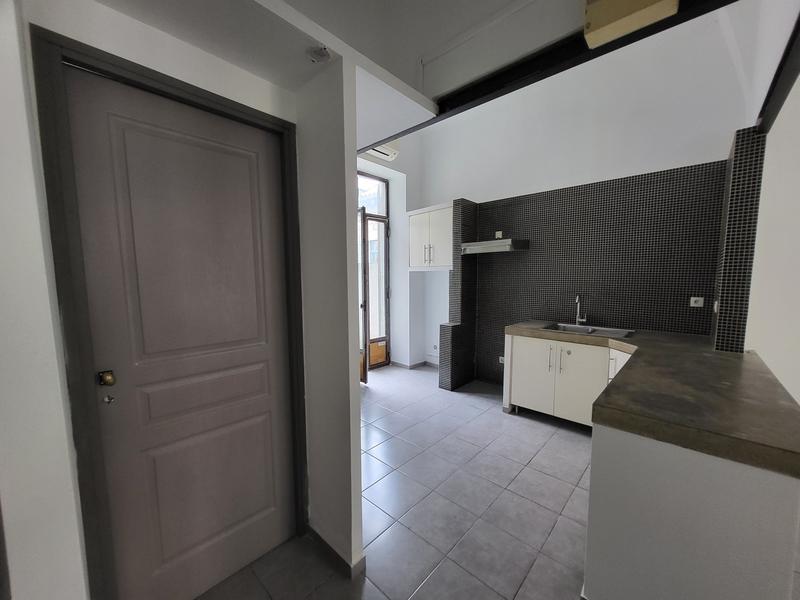 Immeuble - 360 m² - 19 pièces