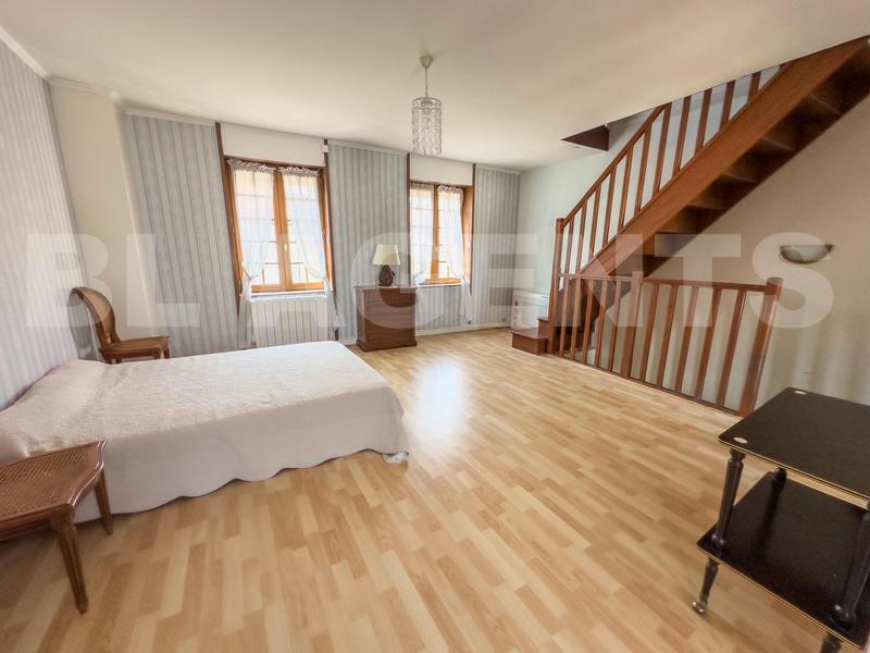 Maison - 92 m² - 4 pièces