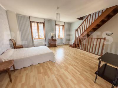 Maison - 92 m² - 4 pièces