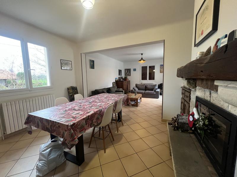 Maison - 172 m² - 7 pièces