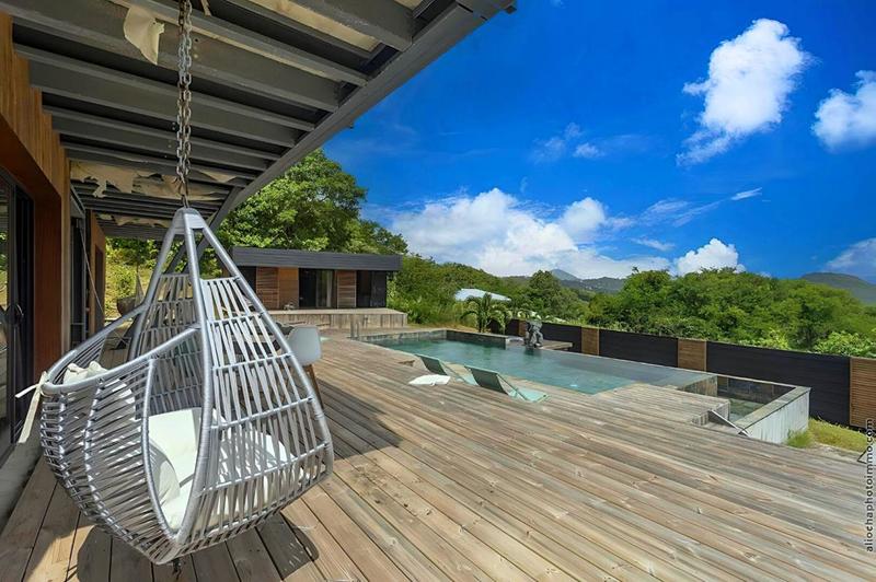 Maison - 276 m² - 10 pièces