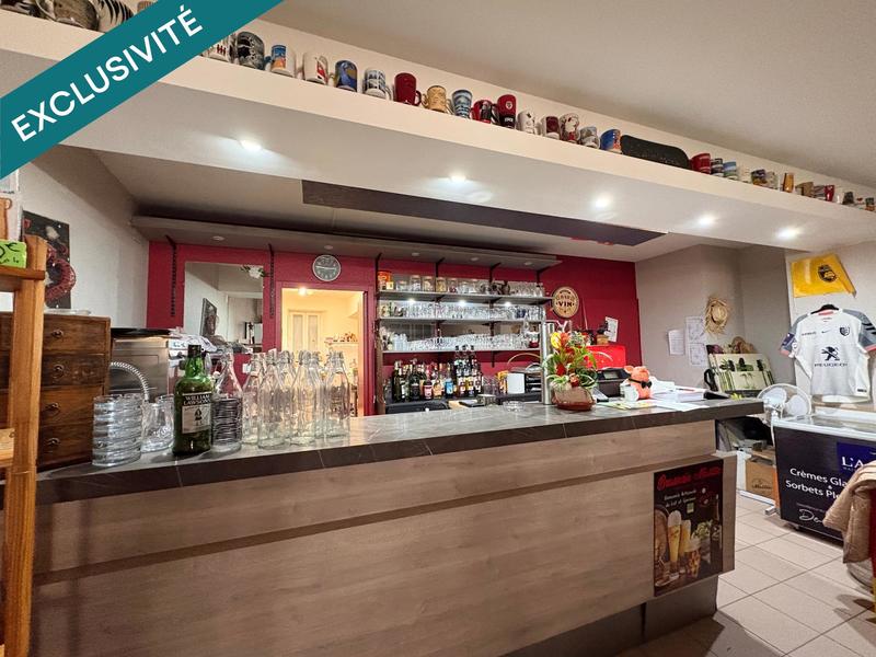 Local commercial - 136 m² - 5 pièces