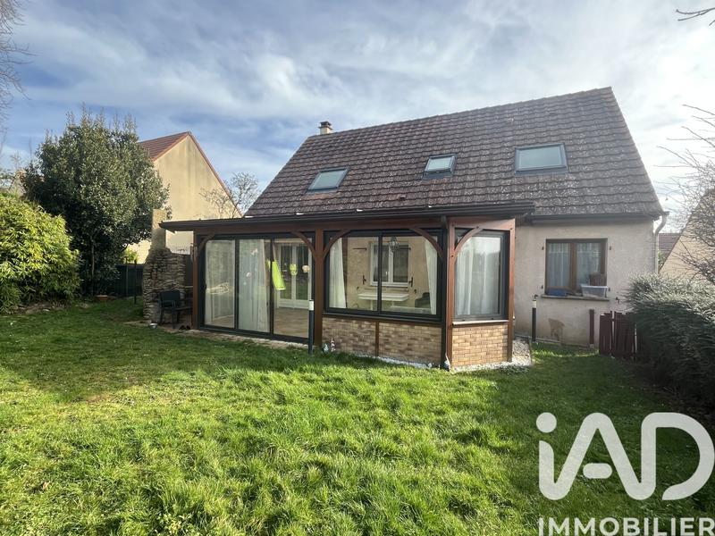 Maison - 143 m² - 6 pièces