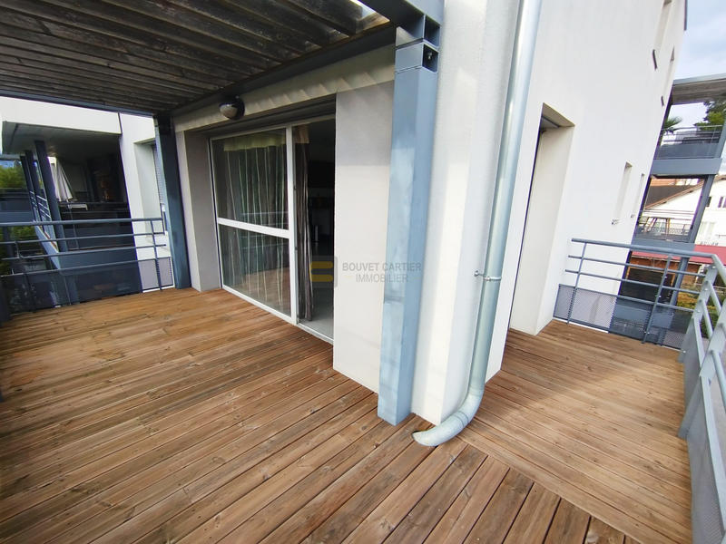 Appartement - 68 m² - 3 pièces