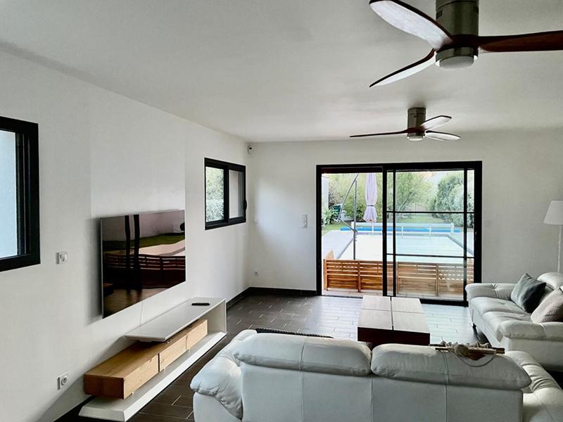 Maison - 130 m² - 5 pièces