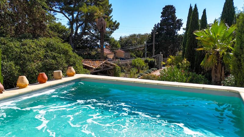 Maison - 254 m² - 4 pièces