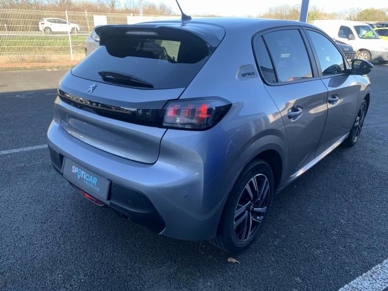 Peugeot 208 II PureTech 100 s&amp;S Eat8 Style