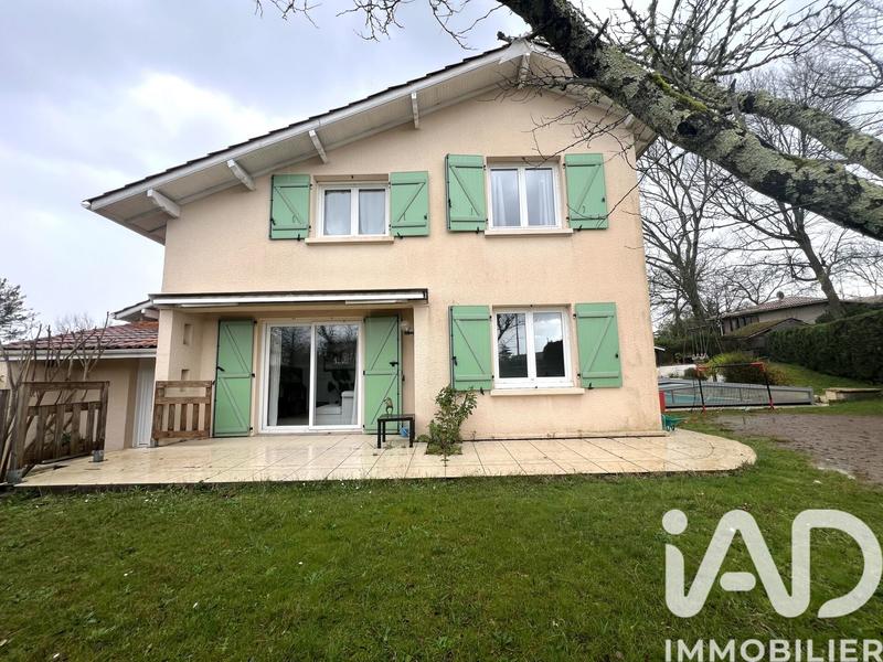 Maison - 139 m² - 4 pièces