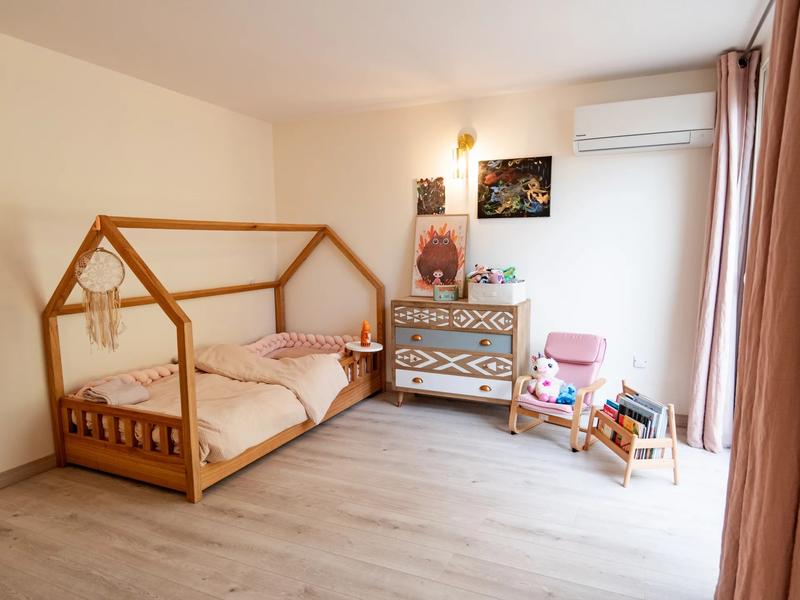 Maison - 185 m² - 5 pièces