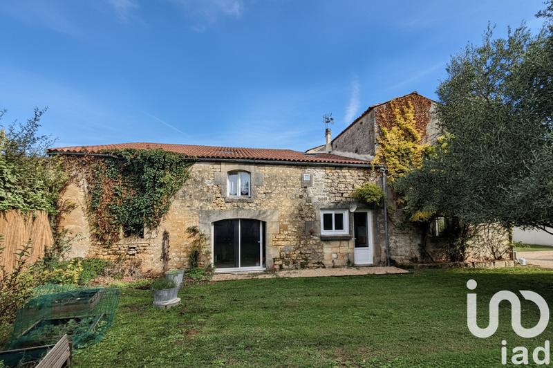 Maison - 200 m² - 7 pièces