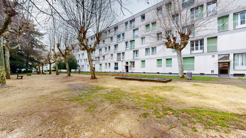 Appartement - 70 m² - 4 pièces