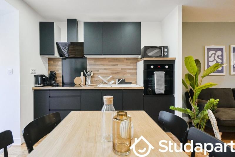 Chambre - 12 m² - 1 pièce