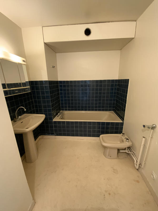 Appartement - 74 m² - 2 pièces