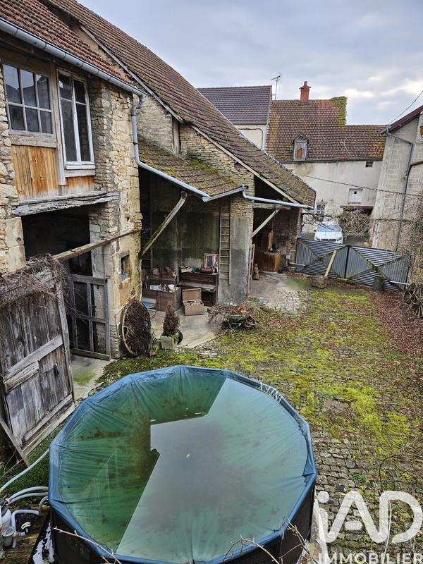 Maison de village - 198 m² - 7 pièces