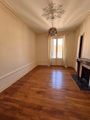 Appartement - 104 m² - 4 pièces