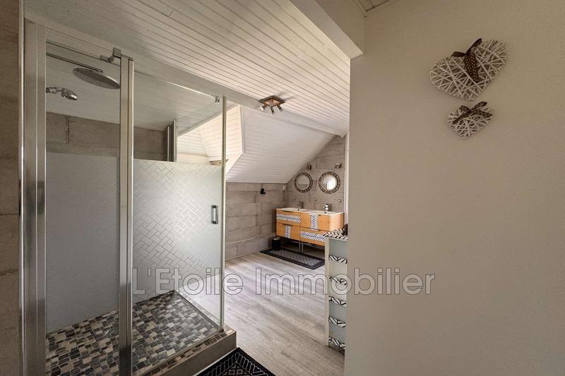 Maison - 146 m² - 6 pièces