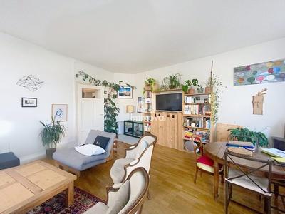 Appartement - 87 m² - 3 pièces