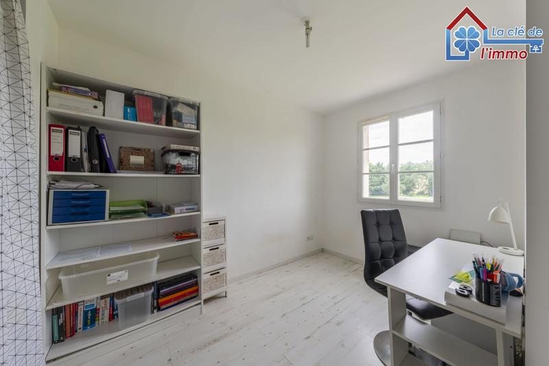 Maison - 104 m² - 6 pièces