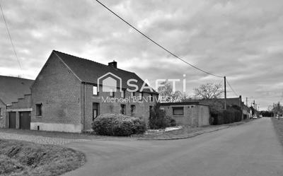 Maison - 240 m² - 7 pièces