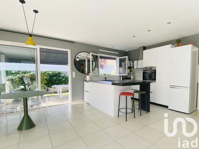 Maison - 91 m² - 4 pièces