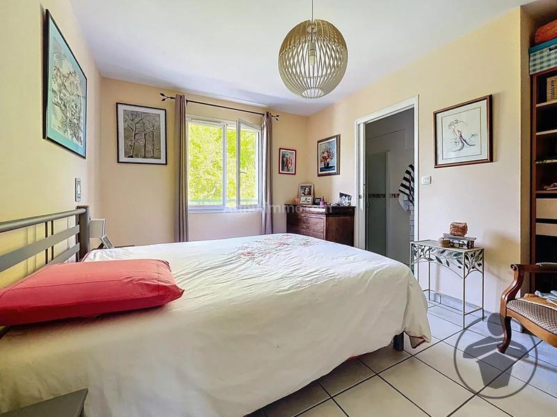 Maison - 151 m² - 6 pièces