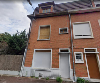 Maison - 85 m² - 4 pièces