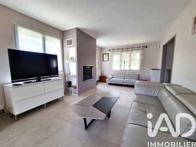 Maison - 120 m² - 7 pièces
