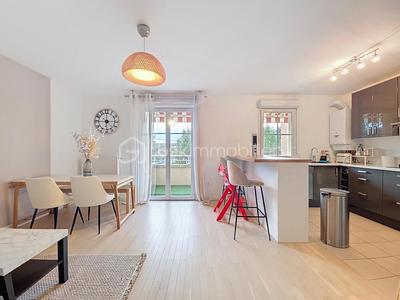 Appartement - 65 m² - 2 pièces