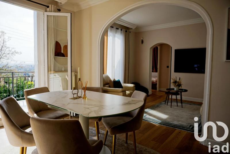 Maison - 180 m² - 6 pièces